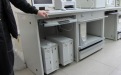 Лабораторный стол с выдвижными полками